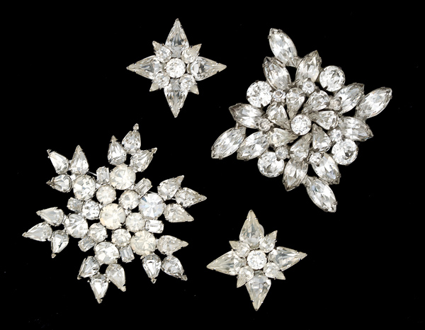 Weiss Costume Jewelry Brooch