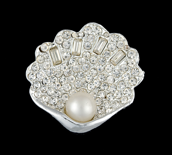 Weiss Seashell Brooch A Weiss