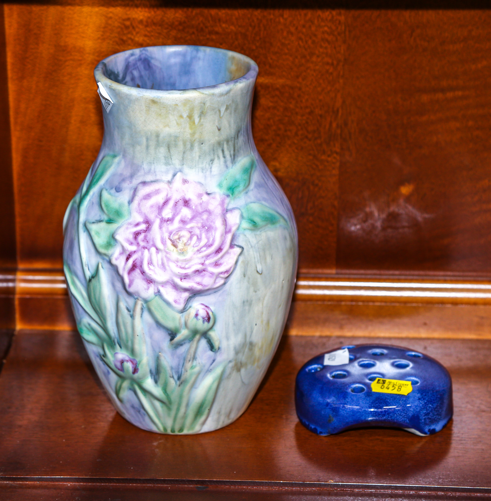 WELLER ART POTTERY VASE & FLOWER