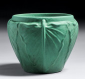 WELLER BEDFORD MATTE GREEN JAR