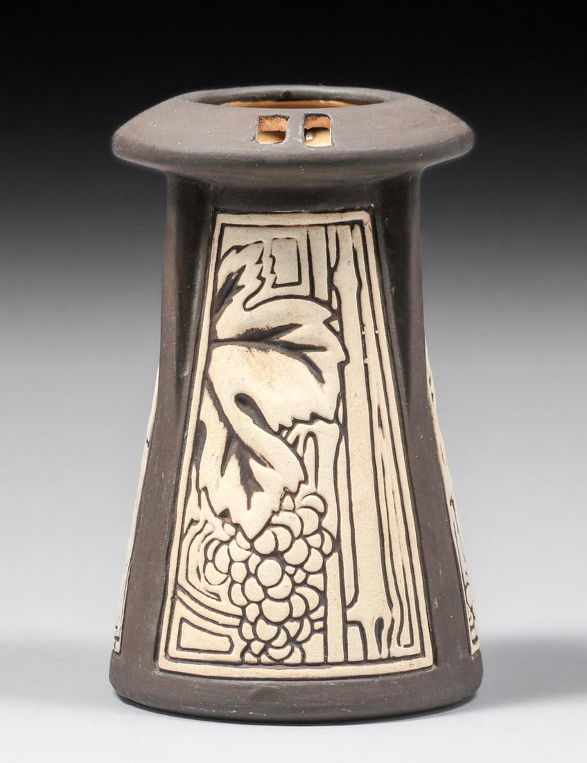 WELLER CLAYWOOD CUTOUT VASE