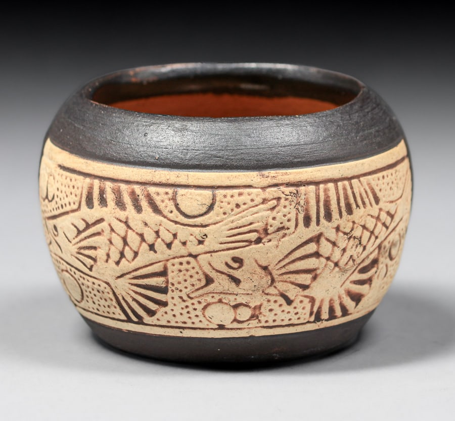 WELLER CLAYWOOD FISH VASE