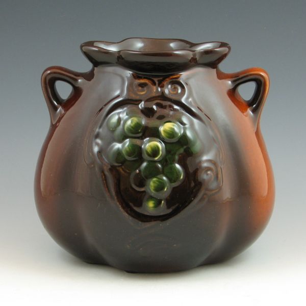Weller Floretta pillow vase in