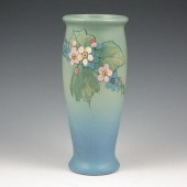 Weller Hudson vase with floral
