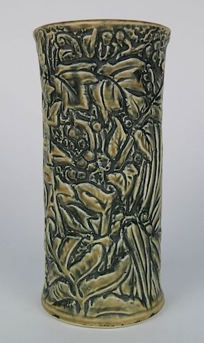 WELLER ''MARVO'' POTTERY VASEWeller