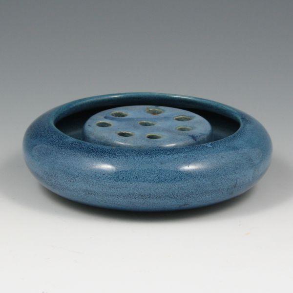 Weller Monochrome bowl with