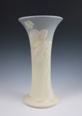 WELLER PERFECTO FLORAL VASE: M