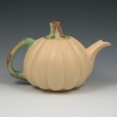 Weller pumpkin teapot with lid