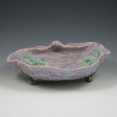 Weller Sabrinian three-legged