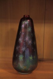 WELLER SICARD VASE. Tapered fo