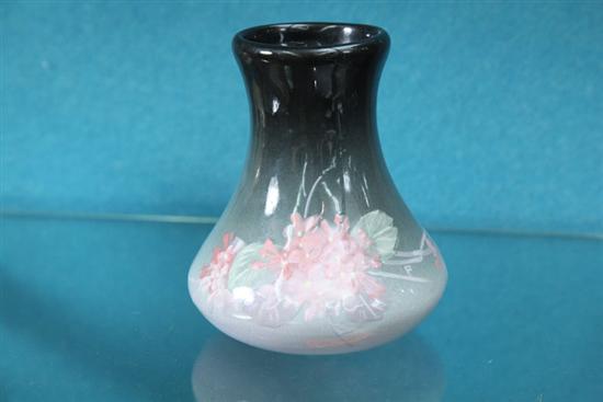 WELLER VASE. Small vase in Eocean