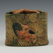 Weller Woodcraft Pillow Vase m