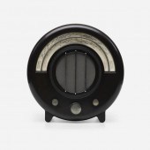Wells Coates. Radio, model AD-