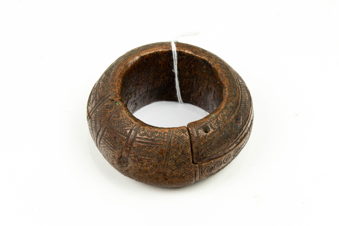 WEST AFRICAN MANILLA BRONZE