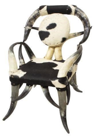 WESTERN COWHIDE COVERED HORN