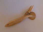 WHALE BONE PIE CRIMPER19th cen