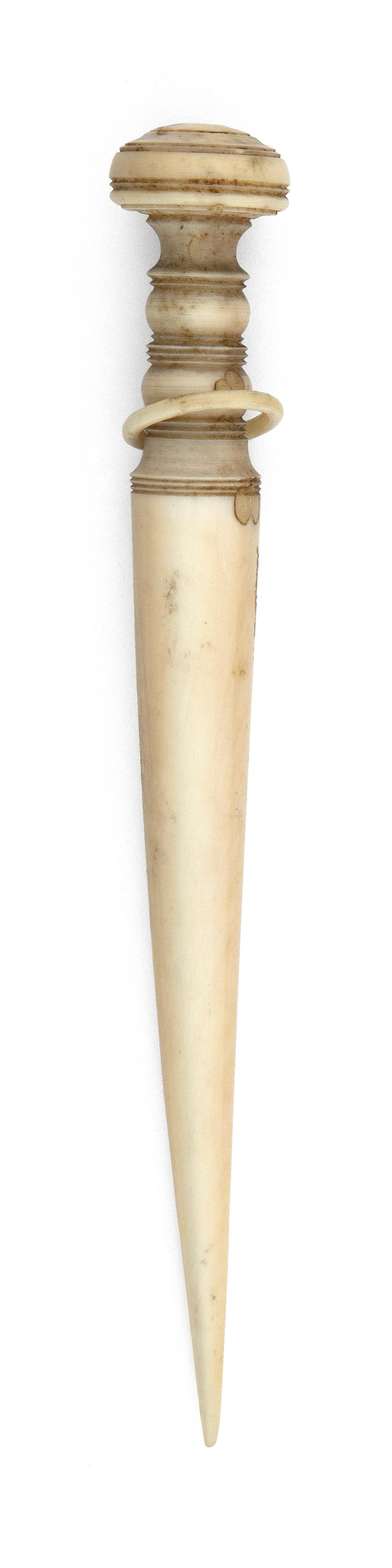 WHALE IVORY LOOSE-RING BODKIN