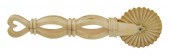 WHALE IVORY PIE CRIMPER WITH O