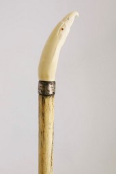 WHALEMAN CARVED EAGLE HEAD WAL