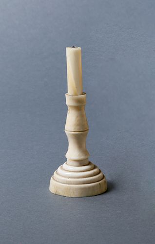 WHALER MADE IVORY PICKWICKWHALER