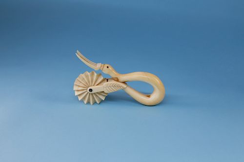 WHALER MADE WHALE IVORY PIE