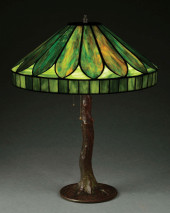 WHALEY LEADED GLASS LAMP SHADE