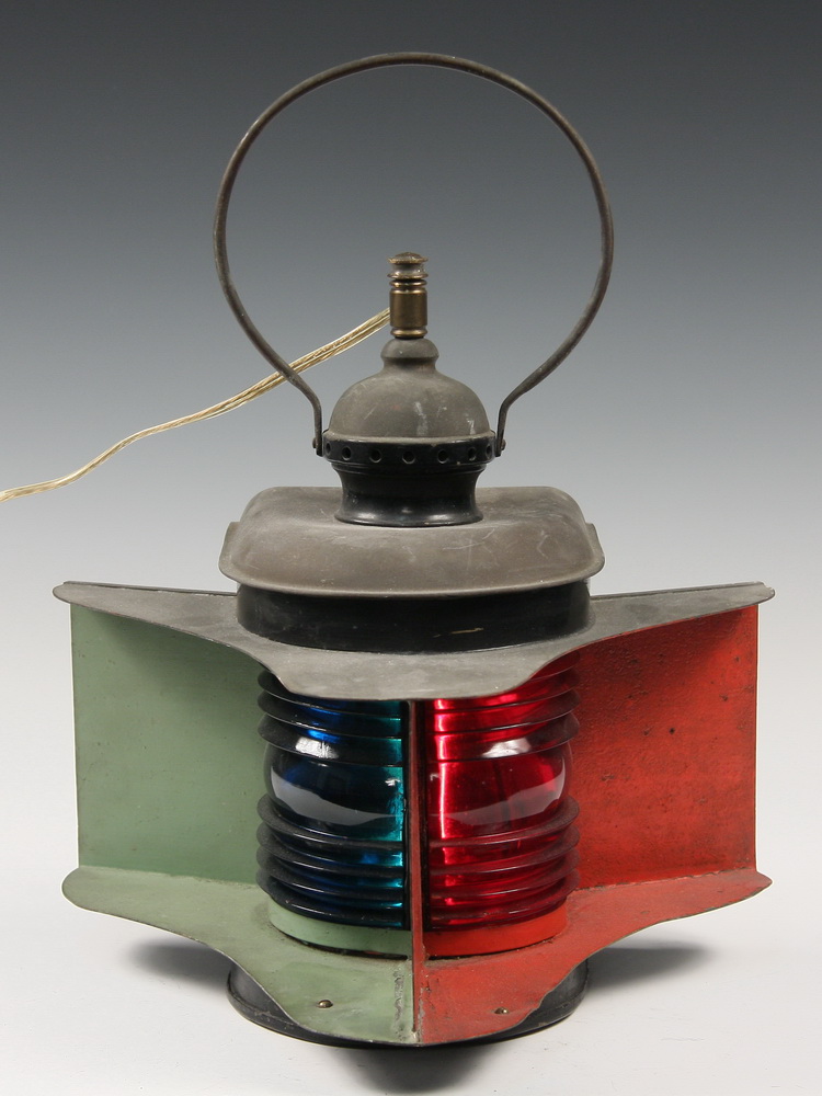 WHEELHOUSE RUNNING LIGHT - 19th c