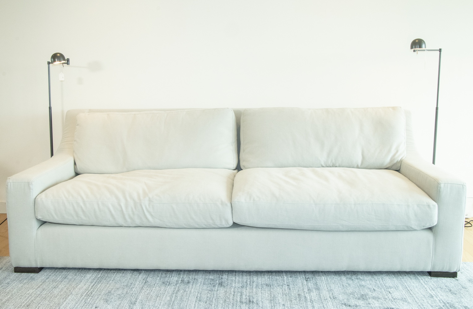 WHITE 2-SEAT SOFA Two-seat sofa