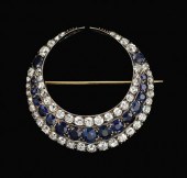 White and yellow gold, sapphir