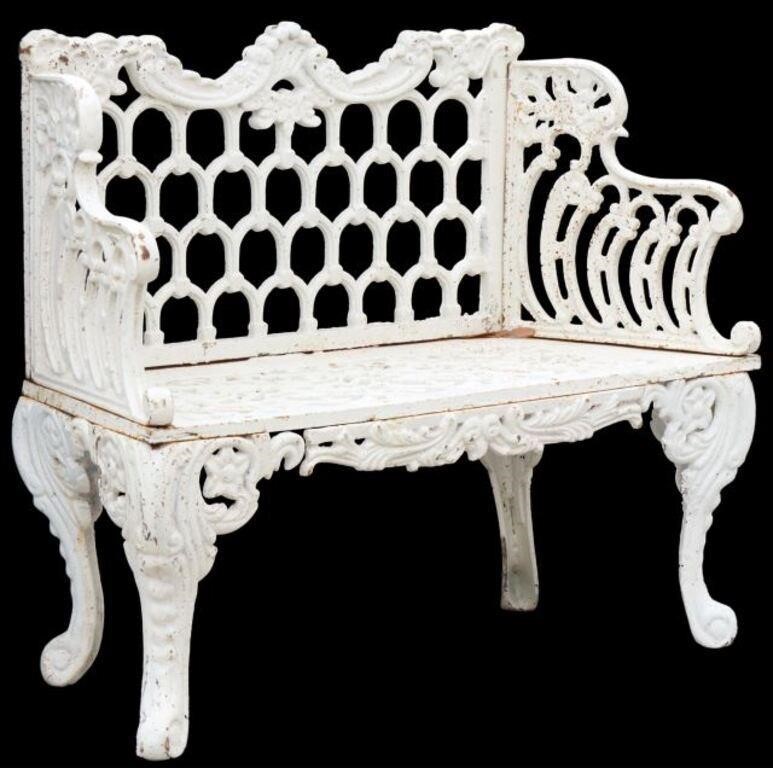 WHITE CAST IRON FOLIATE ROCAILLE
