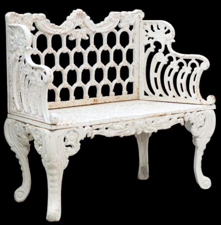 WHITE CAST IRON FOLIATE ROCAILLE
