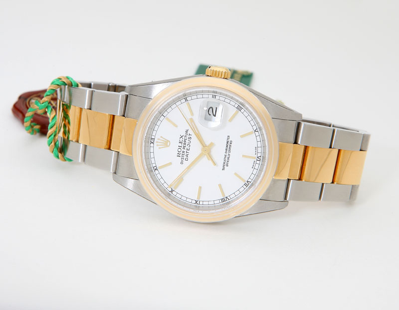 White enamel dial with applied