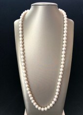 WHITE FRESH WATER PEARL NECKLA