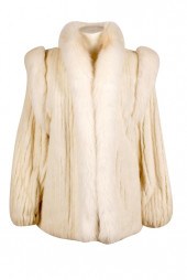 WHITE FUR JACKETwith label "Ev