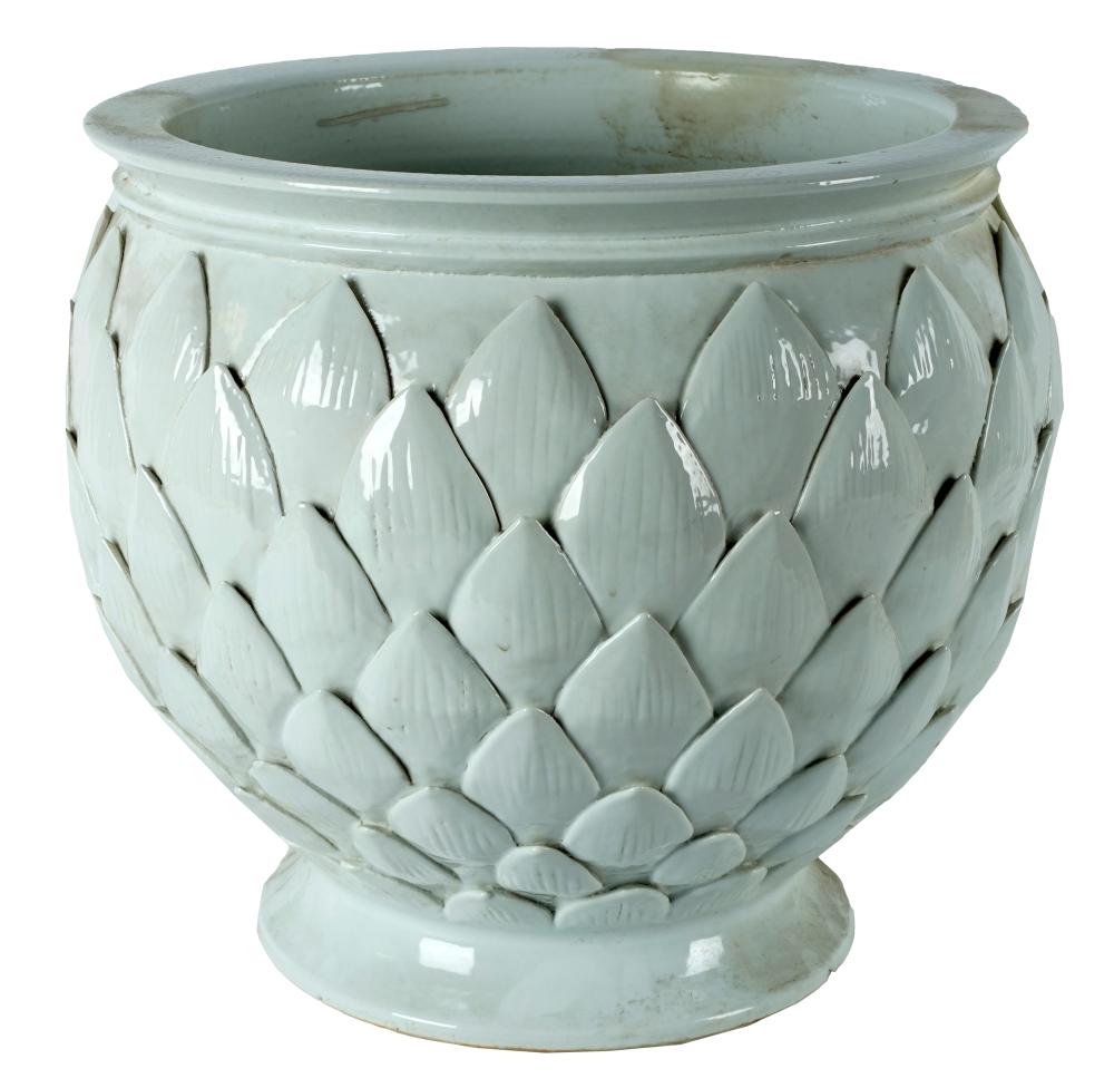 WHITE-GLAZED CERAMIC