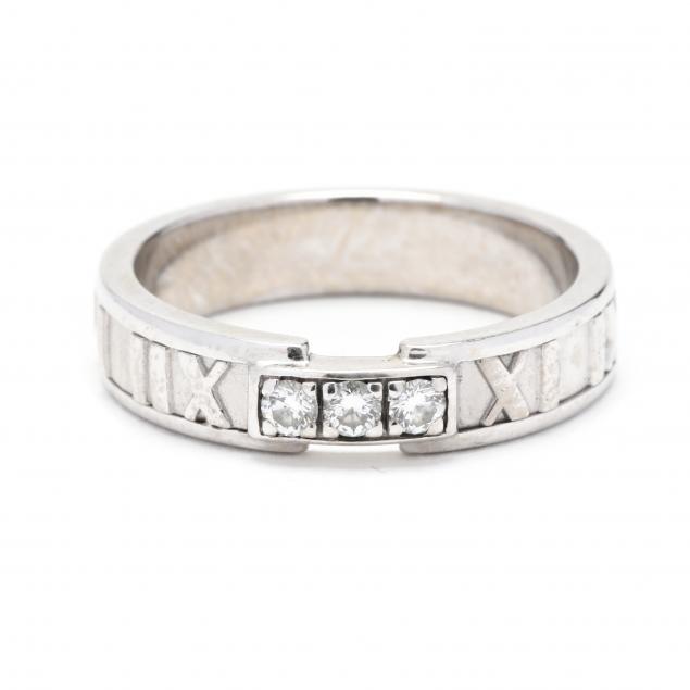 WHITE GOLD AND DIAMOND ATLAS