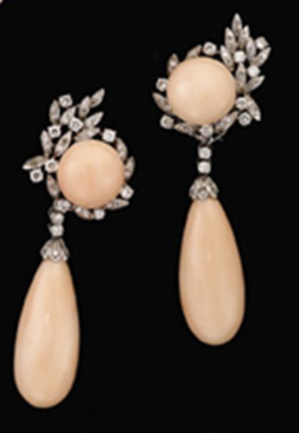 White gold, coral and diamond