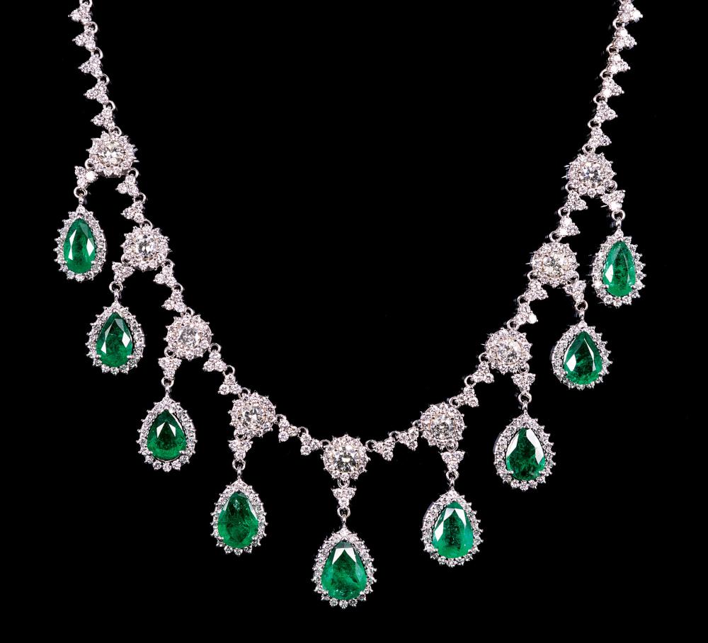 WHITE GOLD, DIAMOND AND EMERALD