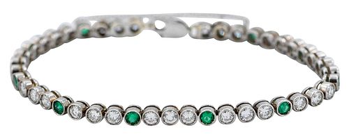 WHITE GOLD DIAMOND, TSAVORITE