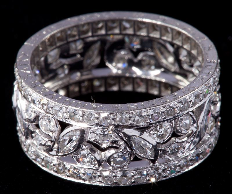 White Gold Diamond Wedding Bandof