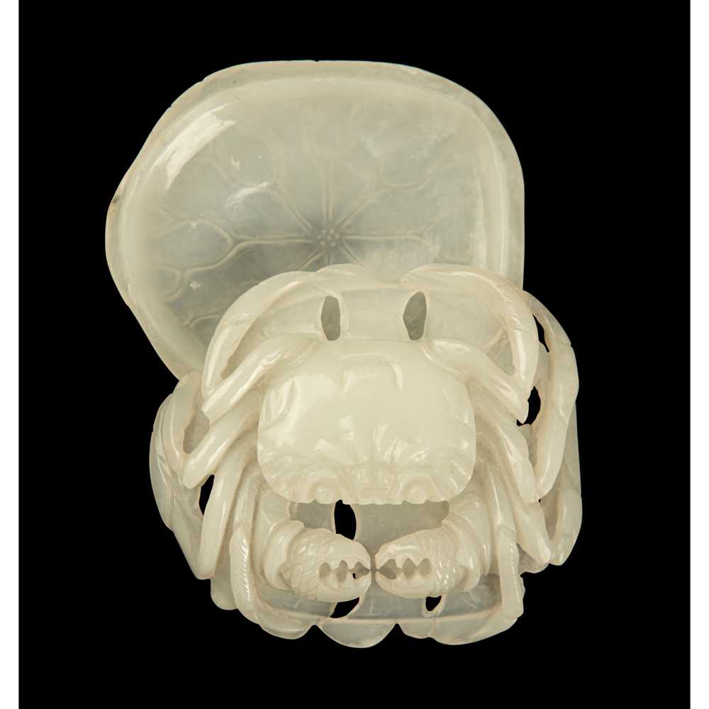 WHITE JADE 'CRAB' SEAL PASTE BOX