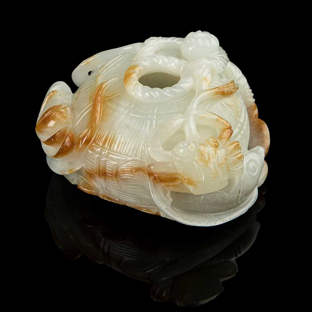 WHITE JADE WITH RUSSET SKIN CARVING