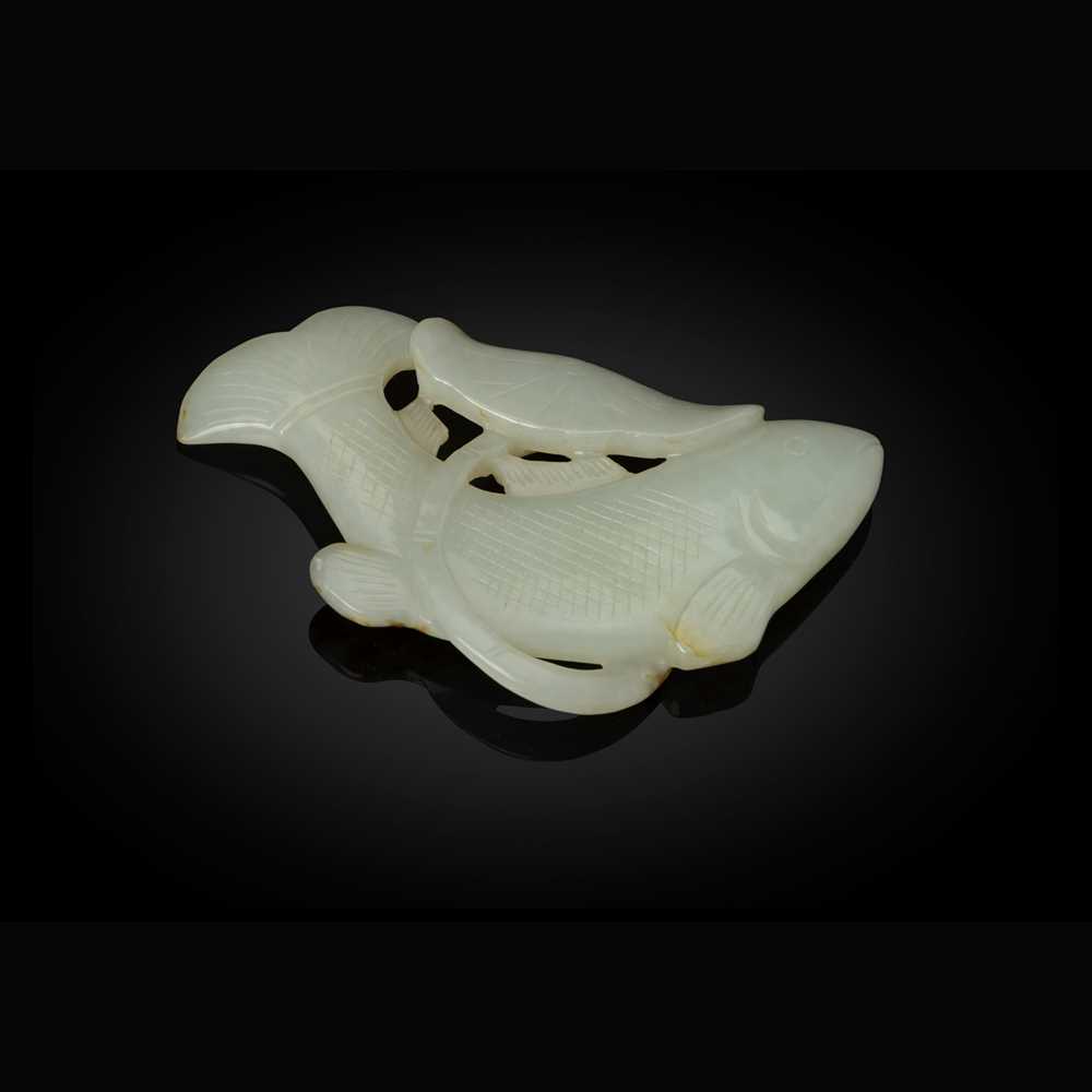WHITE JADE WITH RUSSET SKIN CARVING