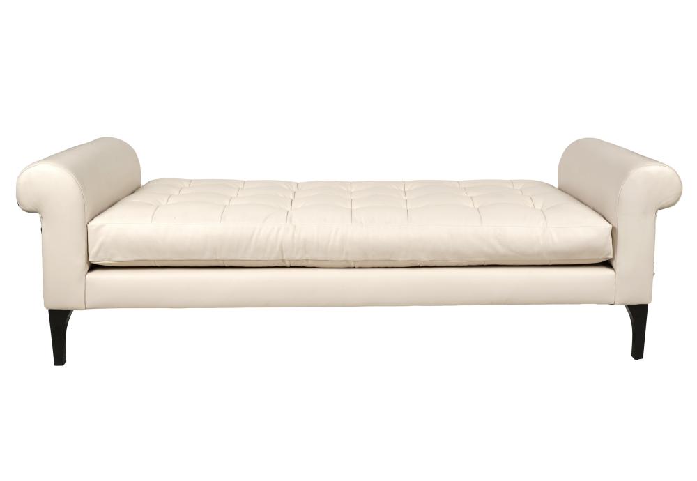 WHITE LEATHER BENCHWhite Leather