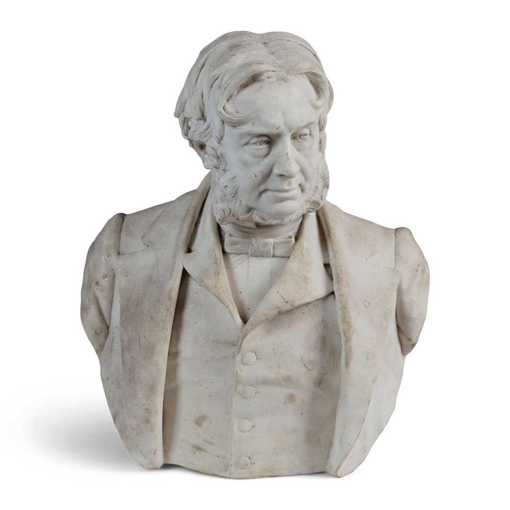 WHITE MARBLE BUST OF A GENTLEMAN