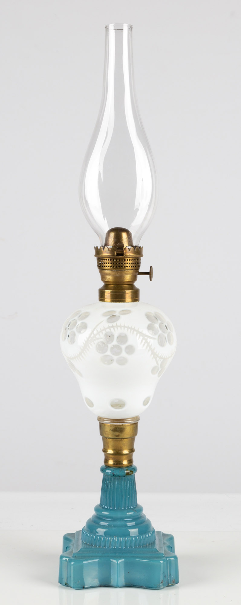 WHITE OVERLAY & CYAN GLASS OIL LAMP