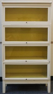 WHITE PAINTED WOOD AND GLASS B