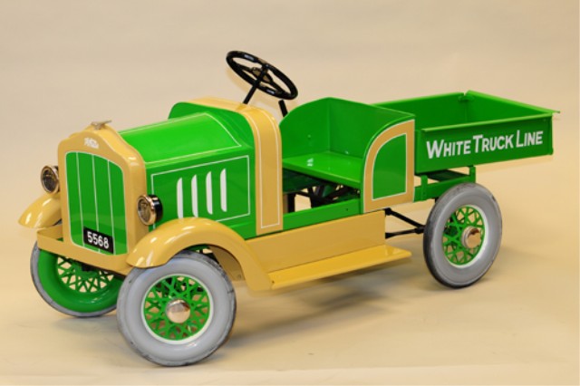 WHITE PEDAL CAR DUMP TRUCK