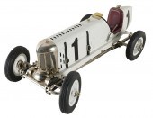 WHITE WIND-UP CARwith no marki
