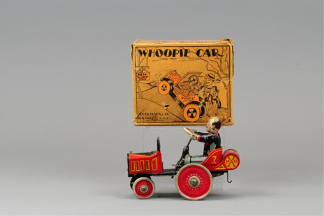 WHOOPIE CAR WITH PARTIAL BOX